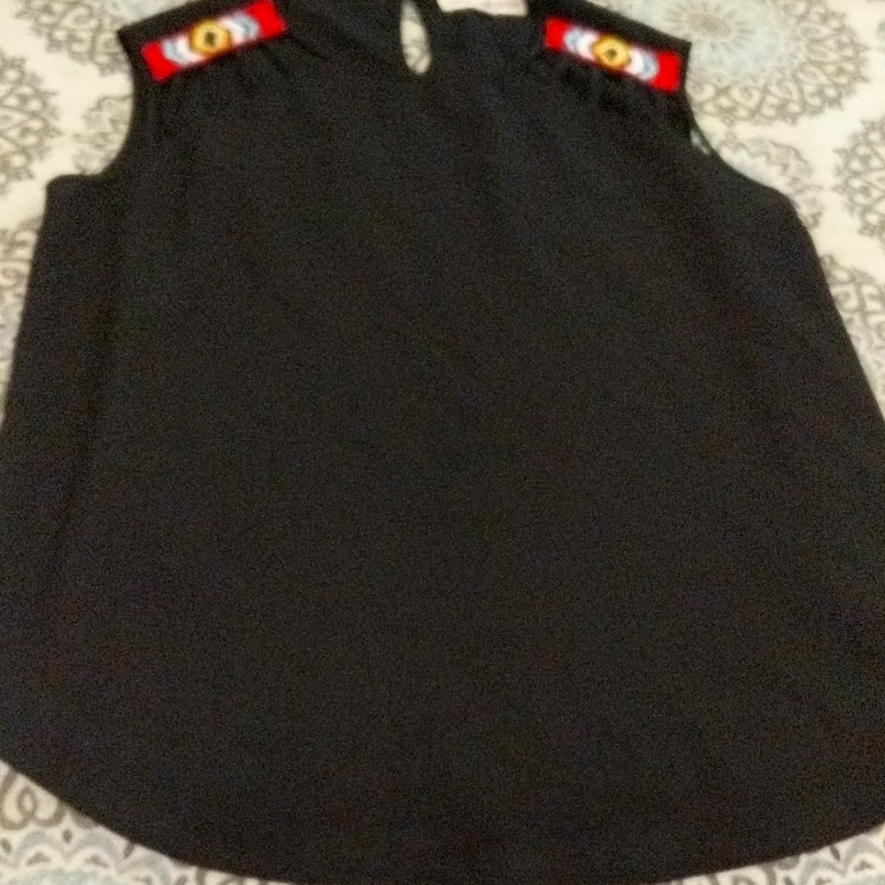 VINTAGE BOHO SLEEVELESS BLOUSE